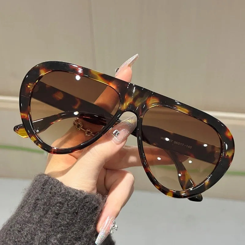 Chic Oversized Oval Sunglasses